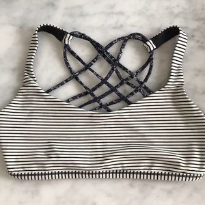 Lulu lemon sports bra
